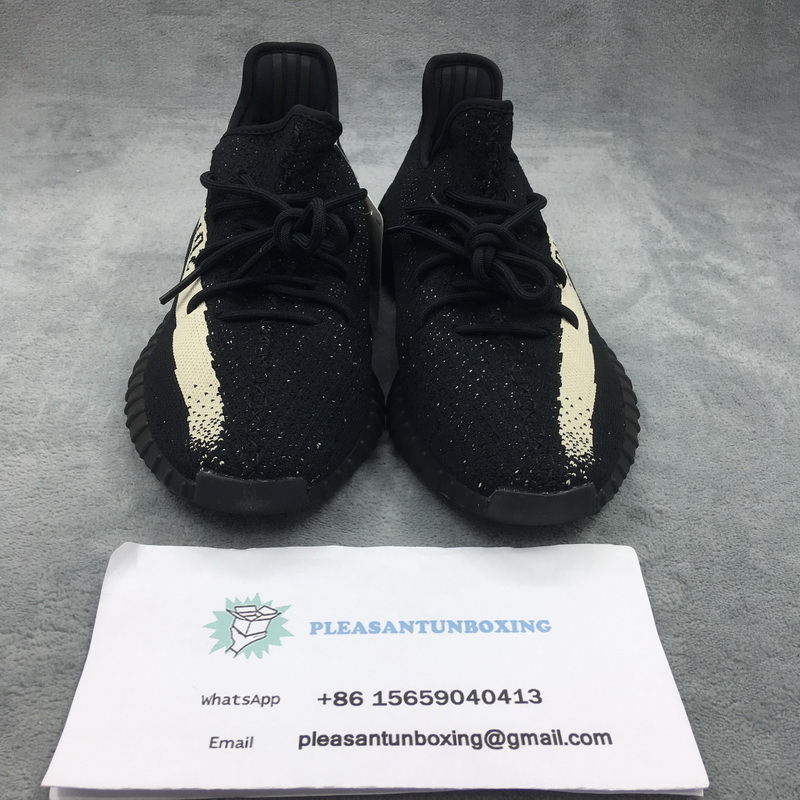 Authentic Yeezy 350 V2 Boost Oreo